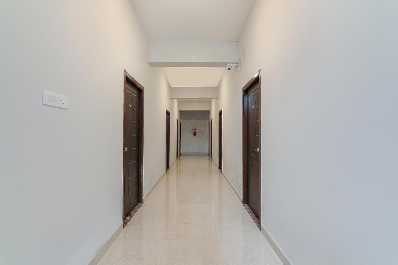 Hotel O Maraimalai Nagar Singapperumalkovil Exteriör bild